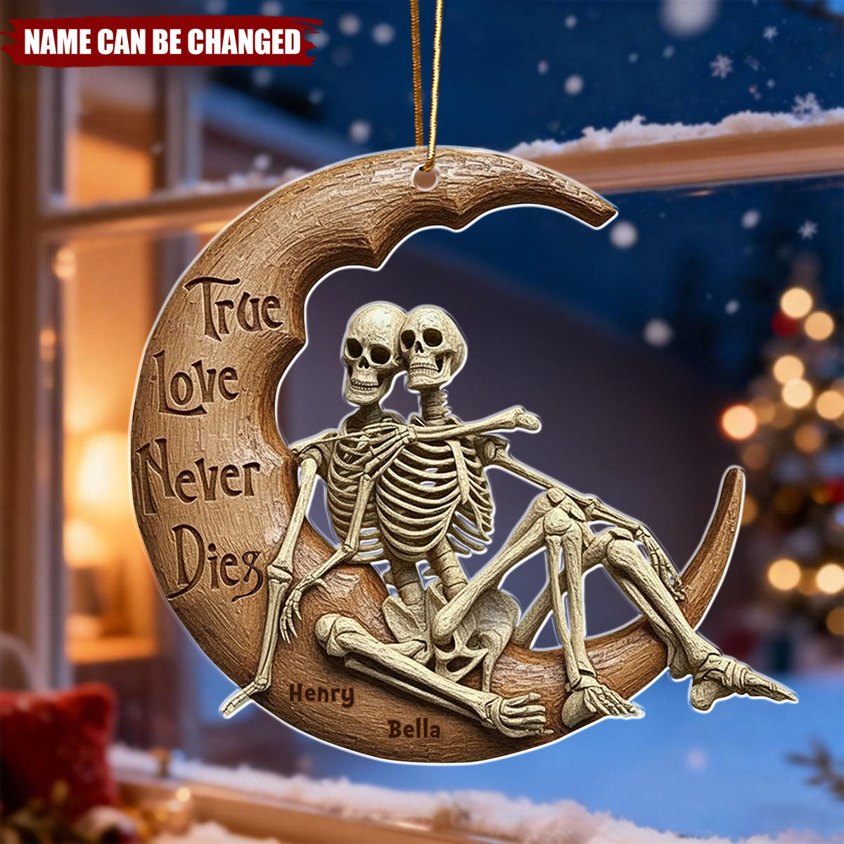 True Love Never Dies Skull Couple - Personalized Skull Ornament